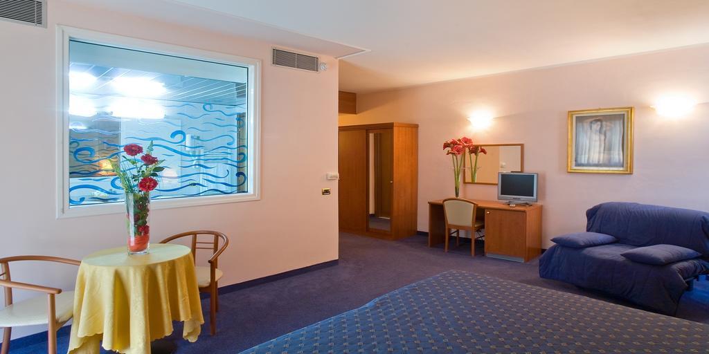 Valdenza Hotel Campegine Dış mekan fotoğraf