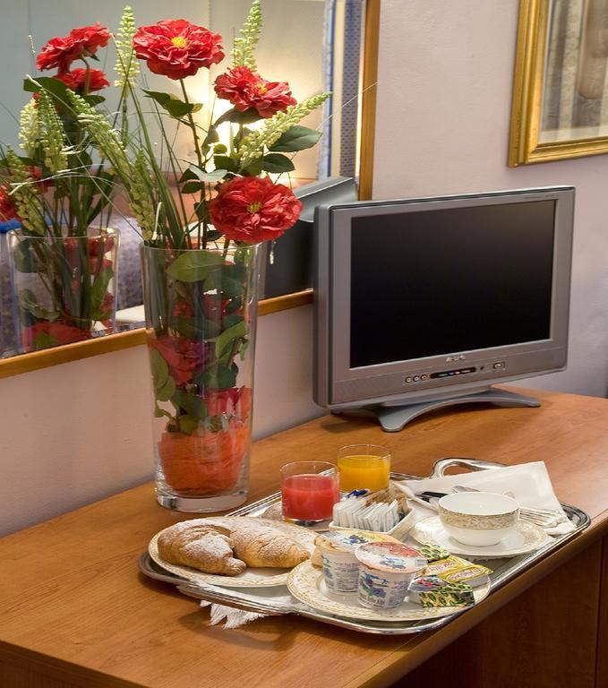 Valdenza Hotel Campegine Dış mekan fotoğraf