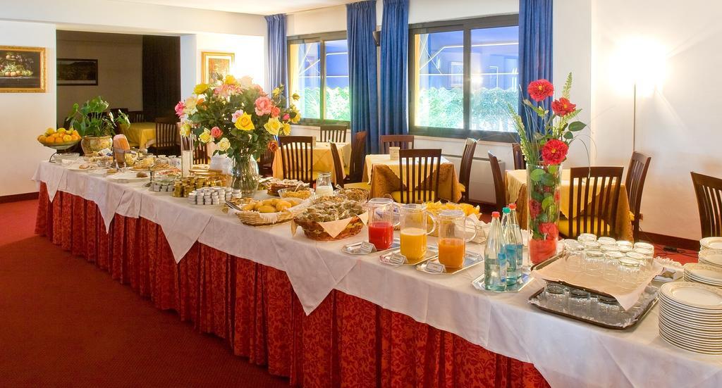 Valdenza Hotel Campegine Dış mekan fotoğraf