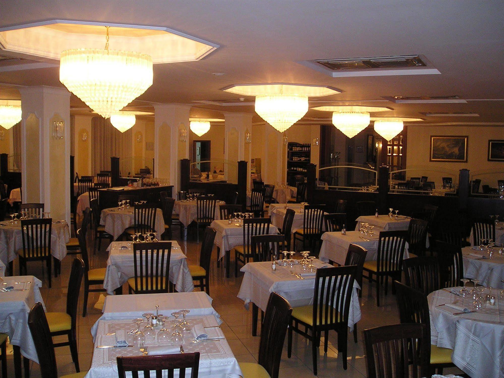 Valdenza Hotel Campegine Dış mekan fotoğraf