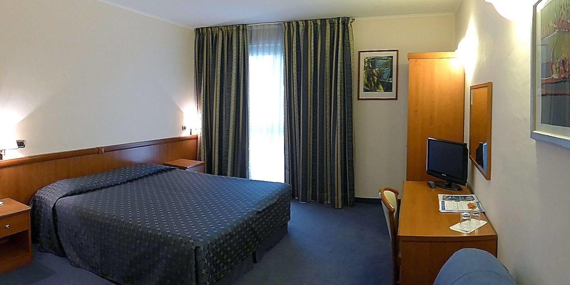 Valdenza Hotel Campegine Dış mekan fotoğraf